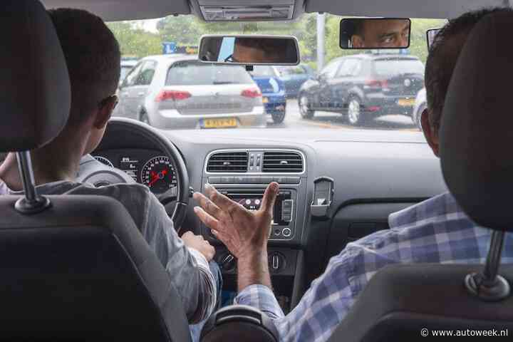 'Rijles wordt nog veel duurder wegens tekort aan instructeurs'