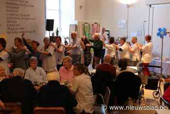 Geriatrische patiënten genieten van retrodag