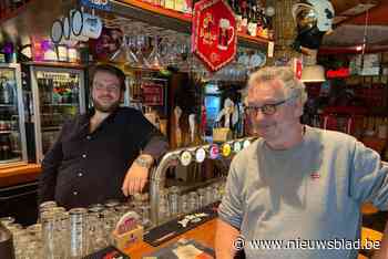Peter Franssens (67) geeft tapschort in Tracks & Travellers door na dertig jaar: “Aan mijn toog was iedereen gelijk”