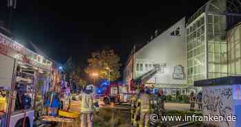 Feuer in Bamberger Hotel: Mann mit lebensgefährlichen Brandverletzungen - Gäste "riefen um Hilfe"