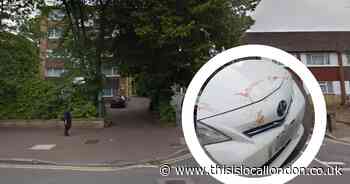 Man, 24, taken to hospital after stabbing leaves bloodstains on car
