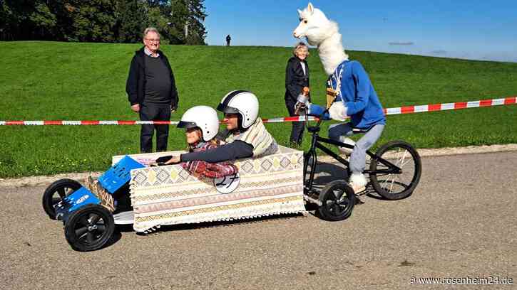 Rasantes Spektakel in Einham: Seifenkistenrennen begeistert hunderte Zuschauer