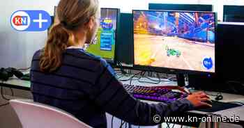 Gaming Port in Kiel-Gaarden: Vincent von Eye zockt unter pädagogischer Betreuung