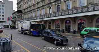 Recap after signalling fault at London Charing Cross causes travel chaos