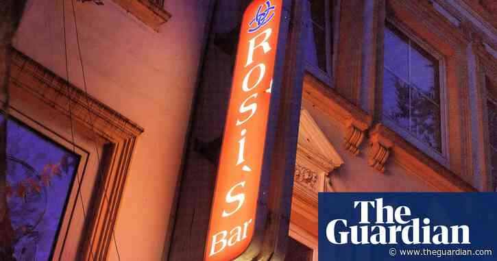 Germans decry influence of English as ‘idiot’s apostrophe’ gets official approval