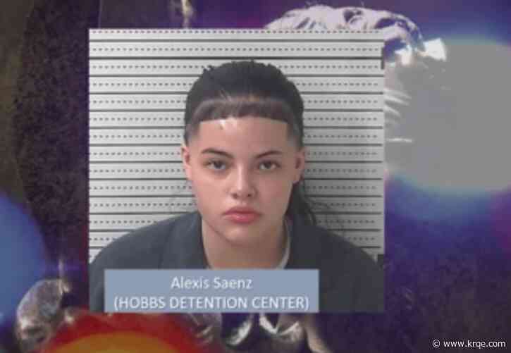 Hobbs police searching for woman accused of killing her girlfriend