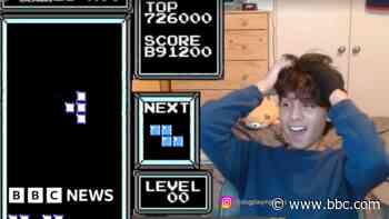 Teenager claims first ever Tetris 'rebirth'