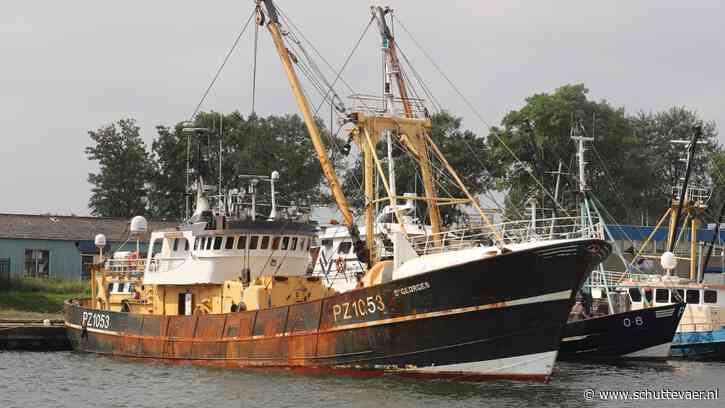 Halve eeuw oude PZ-1053 voor onderhoud bij Padmos