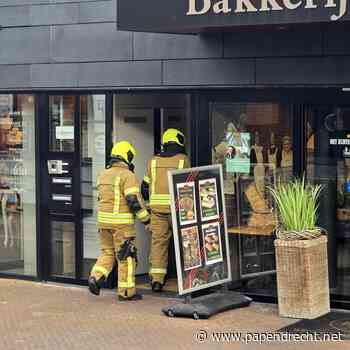 Brandweer in actie voor gaslucht bij Bakkerij Vlot