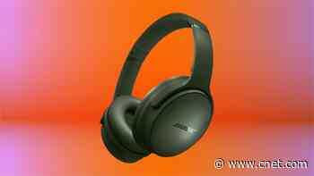 Score Over 40% Off the Mighty Bose QuietComfort Headphones, Now at a Record-Low Price