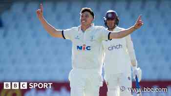 Surrey sign fast bowler Fisher from Yorkshire