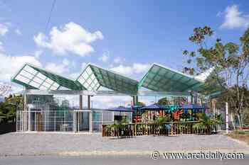 Gastronomic Plaza Route 224 / Quince Cero Uno Arquitectura