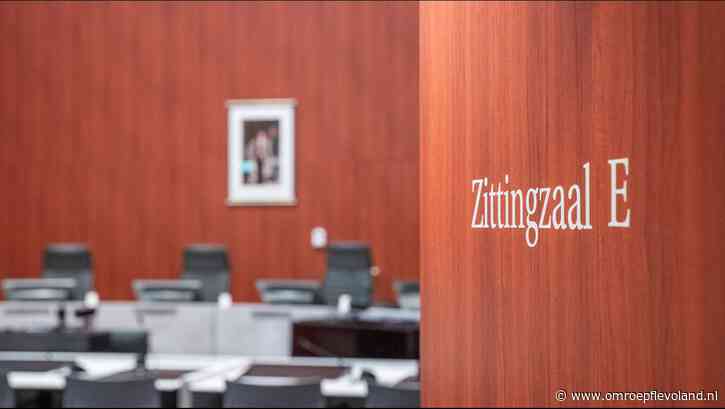 Biddinghuizen - Vrouw beroofd van trouwring overleden man en ouders, OM eist 15 maanden cel