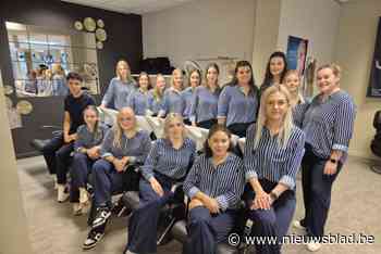 Leerlingen SJI Tielt openen eigen kapsalon Golden Hair House