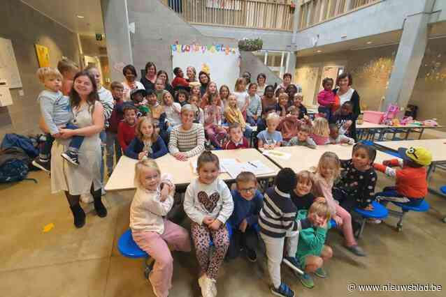 Begeleiders in kinderopvang bedankt met geschenkje en knutselwerkjes