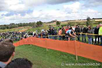 Veel speciale truien aan de start van Kermiscross