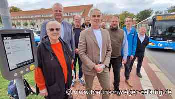 Erste digitale Fahrplanaushänge im Landkreis Helmstedt