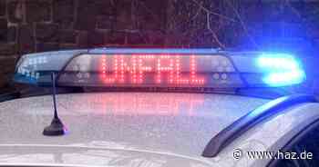 Stau auf Messeschnellweg in Hannover: Fahrzeug kollidiert mit der Leitplanke