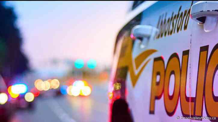 Abbotsford PD seeks 2 suspects in residential break and enter