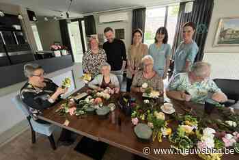 Woonzorgcentrum, uitvaartcentrum en armoedevereniging slaan de handen in elkaar: ieder graf verdient een bloemetje