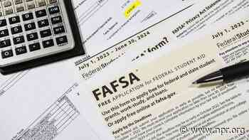 Some students are fighting to stay in college after the FAFSA delayed financial aid