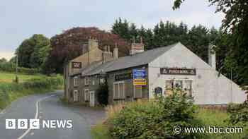 Owners who bulldozed pub given rebuild plan deadline
