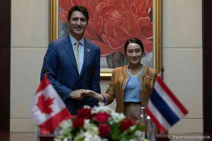 Trudeau applauds Thailand for legalizing gay marriage during meeting at ASEAN summit