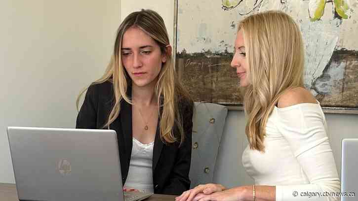 Youth unemployment is up. Here's how parents can help their teen land their first job