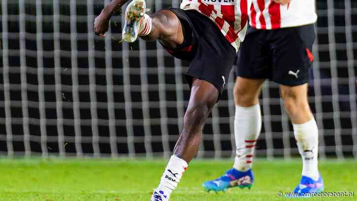 Minderjarige jeugdspelers PSV benaderd voor aanleveren naaktfoto's