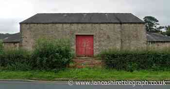 Plans for barn to be turned into three 'contemporary' four-bedroom family homes