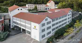 Puren: 2.500 m² Dachdämmung bei der Sanierung der Hauptniederlassung von Magura