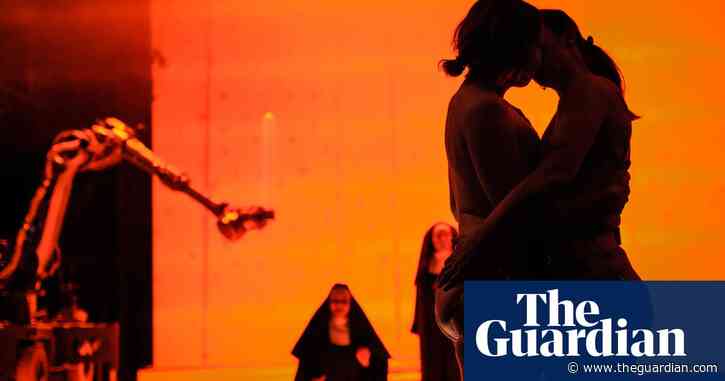 Eighteen treated for severe nausea in Stuttgart after opera of live sex and piercing