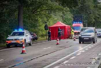 Jonge bestuurder staat terecht na ongeval waarbij 88-jarige vrouw stierf: “Vlak voor de ogen van haar kleinzoon”