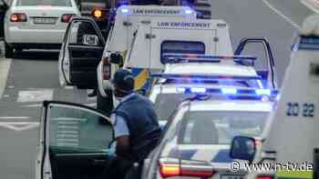 Versicherungsbetrug als Motiv: Polizistin soll sechs Menschen in Südafrika getötet haben