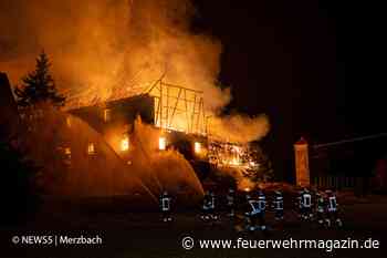 Großbrand bedroht Kunstdüngerlager