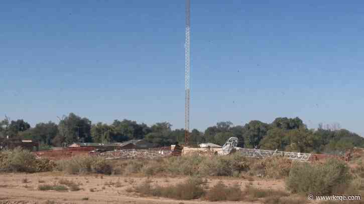 Radio tower collapses in North Valley