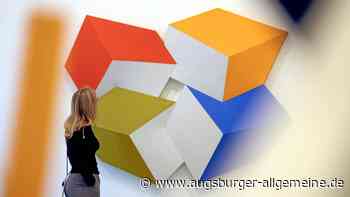 "Anything but flat!" – Eine Ode an das Relief in der Kunsthalle Weishaupt