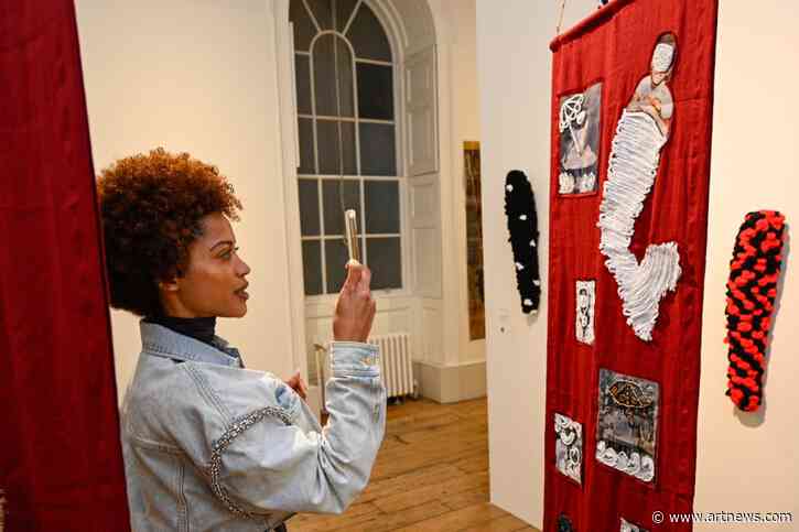 The Best Booths at 1-54 London’s 2024 Edition, From Studies in Color to Scenes of Leisure