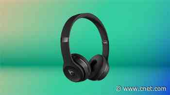 Last Chance to Score the Highly Rated Beats Solo 3 Headphones for Less Than $100