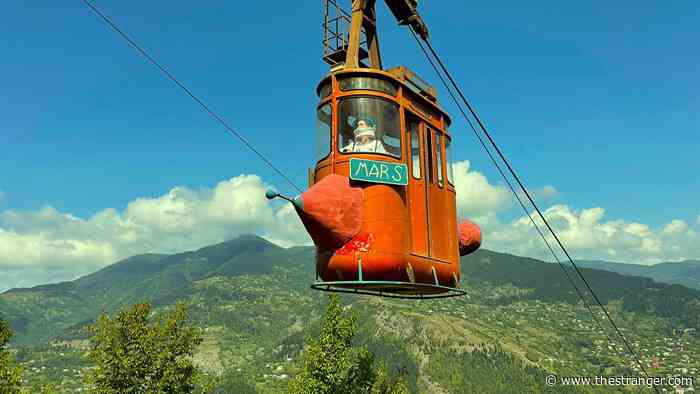 Flirting in the Sky and Killer Dinner Parties