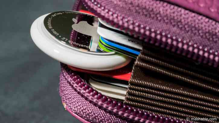 How to know an AirTag is tracking you