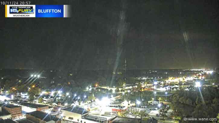 Clouds increase tonight before weekend rain chances