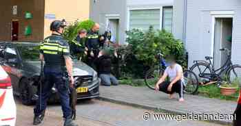 Huilend zoontje aanleiding tot geweldsexplosie in supermarkt, al het personeel gewond