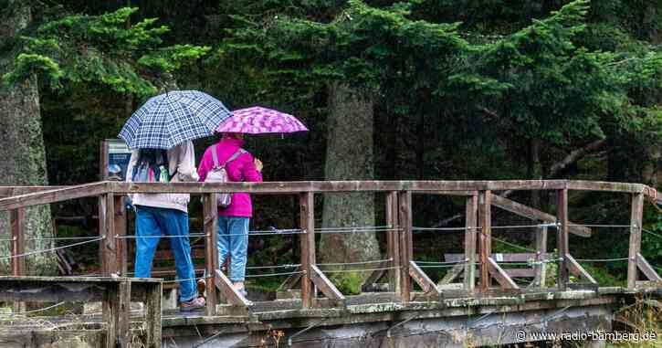 Regen und stürmisches Wetter in Bayern erwartet
