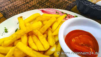 „Peinlich“: Restaurant-Gast tobt über 1,40 Euro für Portion Ketchup – Wirt kontert