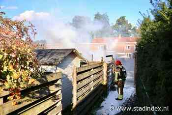 Ontploffingen tijdens schuurbrand in woonwijk Kraggenburg, schade beperkt gebleven 