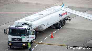 Sorge im  Düsseldorfer Flughafen: Tankwagen verliert massenweise Kerosin