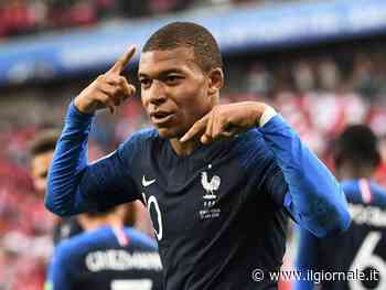 Non convocato con la Francia ma vola a Stoccolma tra ristoranti e discoteche: bufera su Mbappé