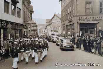 Perfektes Weihnachtsgeschenk: Alt-Höxter-Kalender 2025 erschienen
