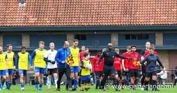 Arbiter spoorloos bij De Paasberg-AWV’66, derby SML-VDZ eindigt onbeslist, VV Dieren speelt met poep in de broek